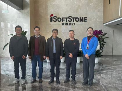 太阳集团tyc151cc赴南京开展专业调研和访企拓岗